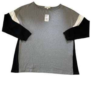 Suzanne Betro sweater Small NWT